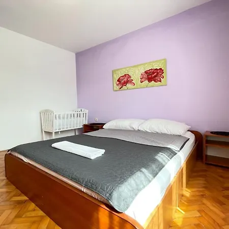 Lenny Pula,croatia Apartament