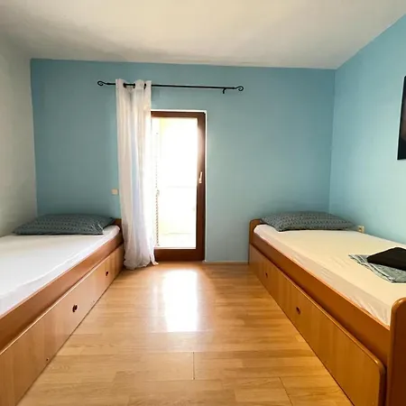 Apartman Lenny Pula,croatia Pula