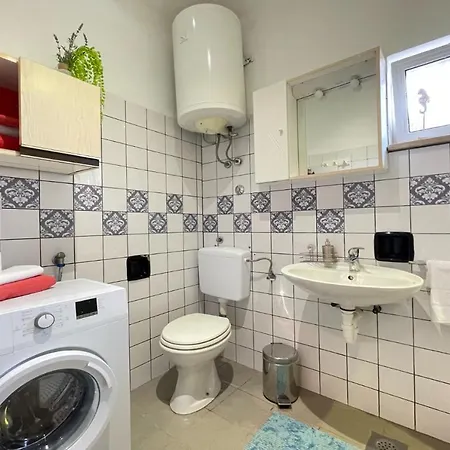 Apartman Lenny Pula,croatia *