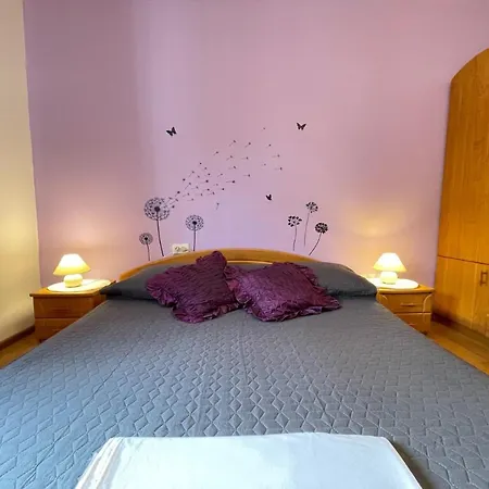 Apartman Lenny Pula,croatia *